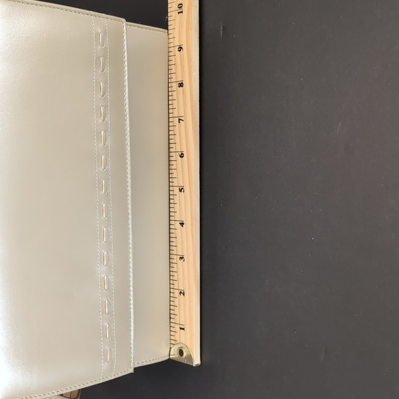 Vintage Leco Canada Beige Leather Womans Shoulder Bag. - Picture 14 of 16